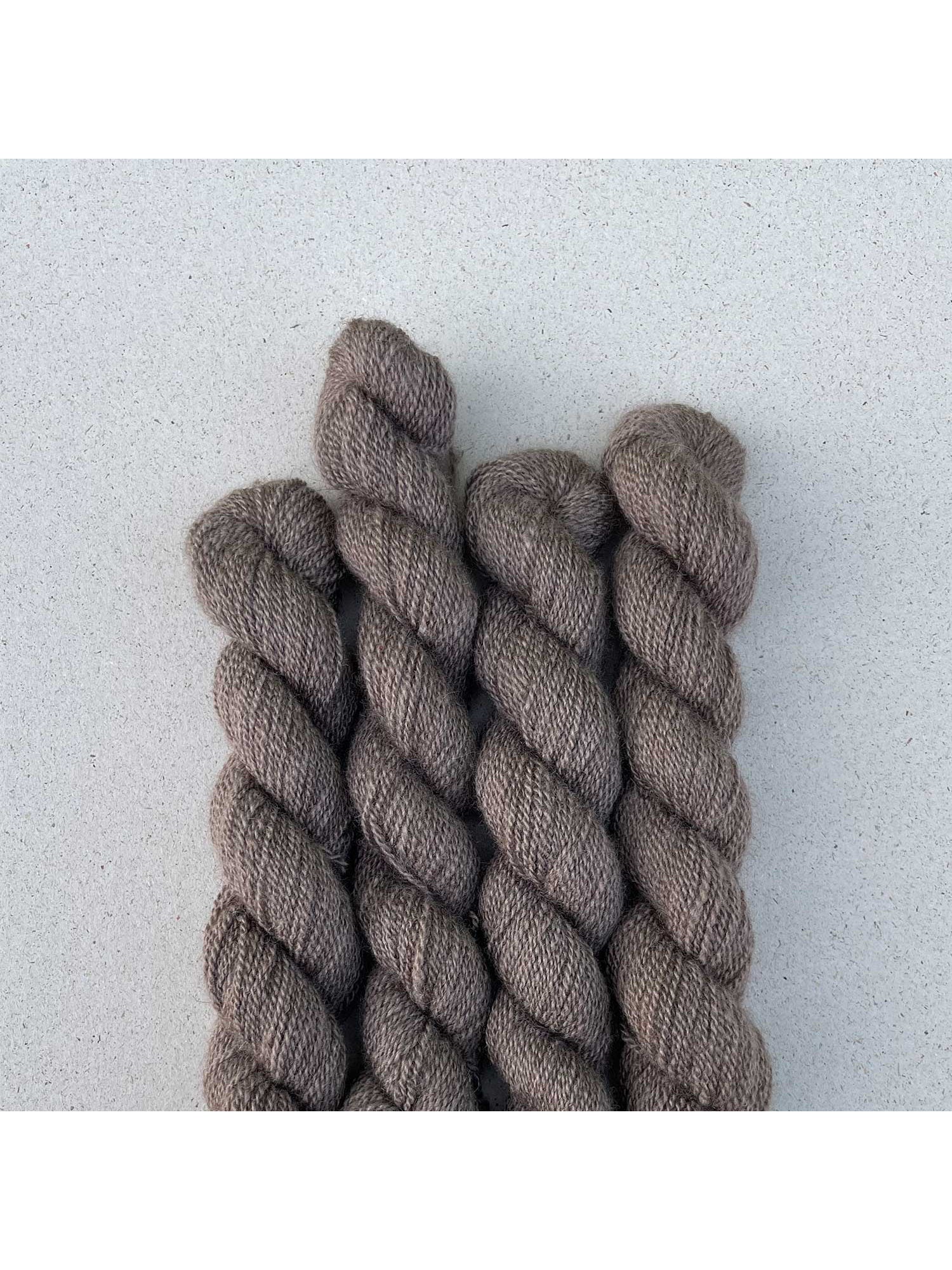 ALASKA 2 | 100% MOSCHUSOCHSENWOLLE